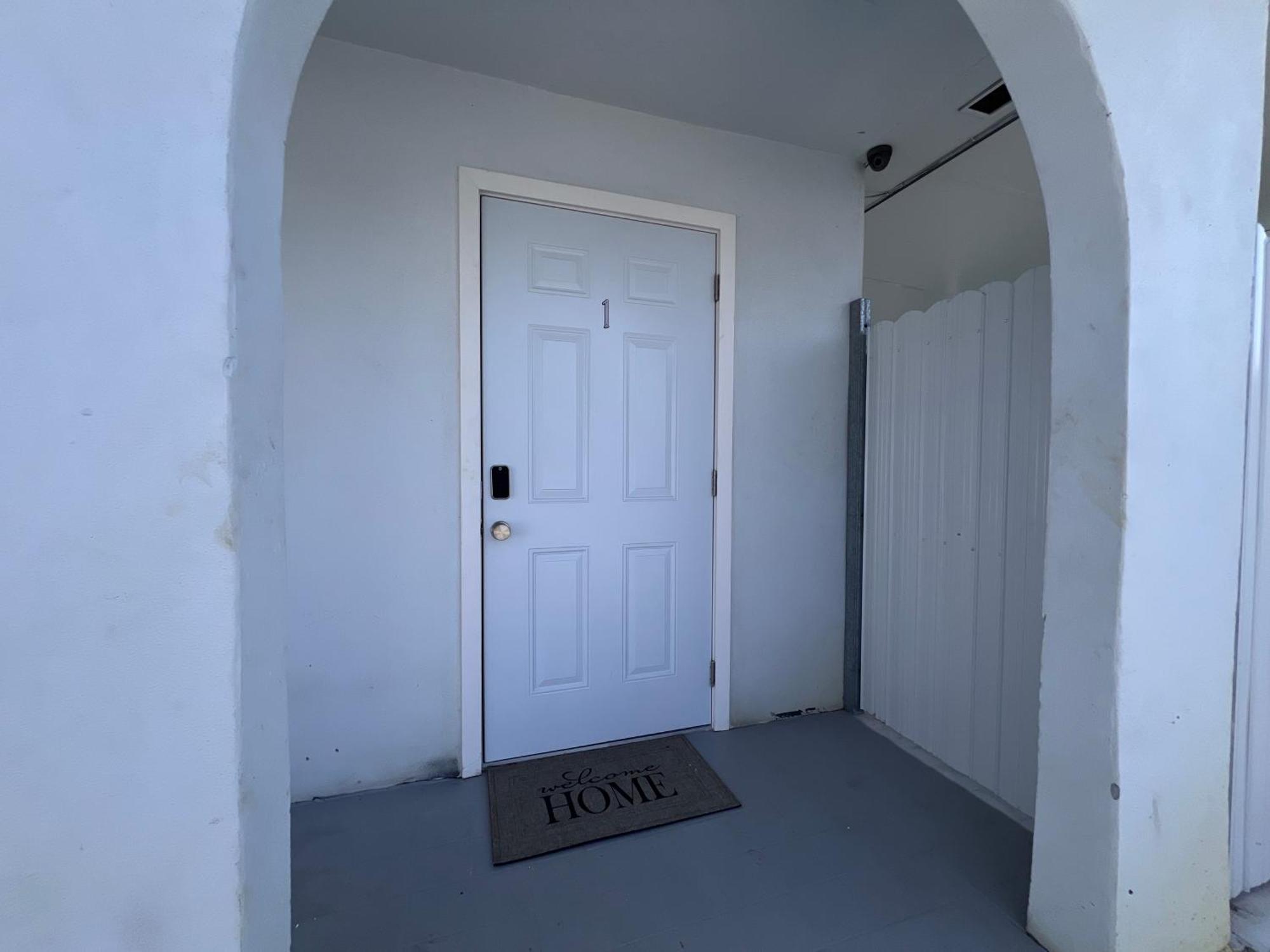 Charming Two Bedroom Apartment. Miami Bagian luar foto